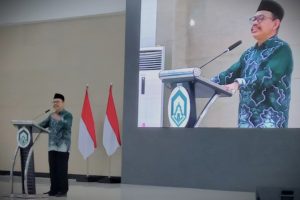 Rektor UIN Antasari Banjarmasin Prof. Dr. H. Mujiburrahman, M.A. saat mengisi kuliah umum di UIN Palopo (Foto:Istimewa)
