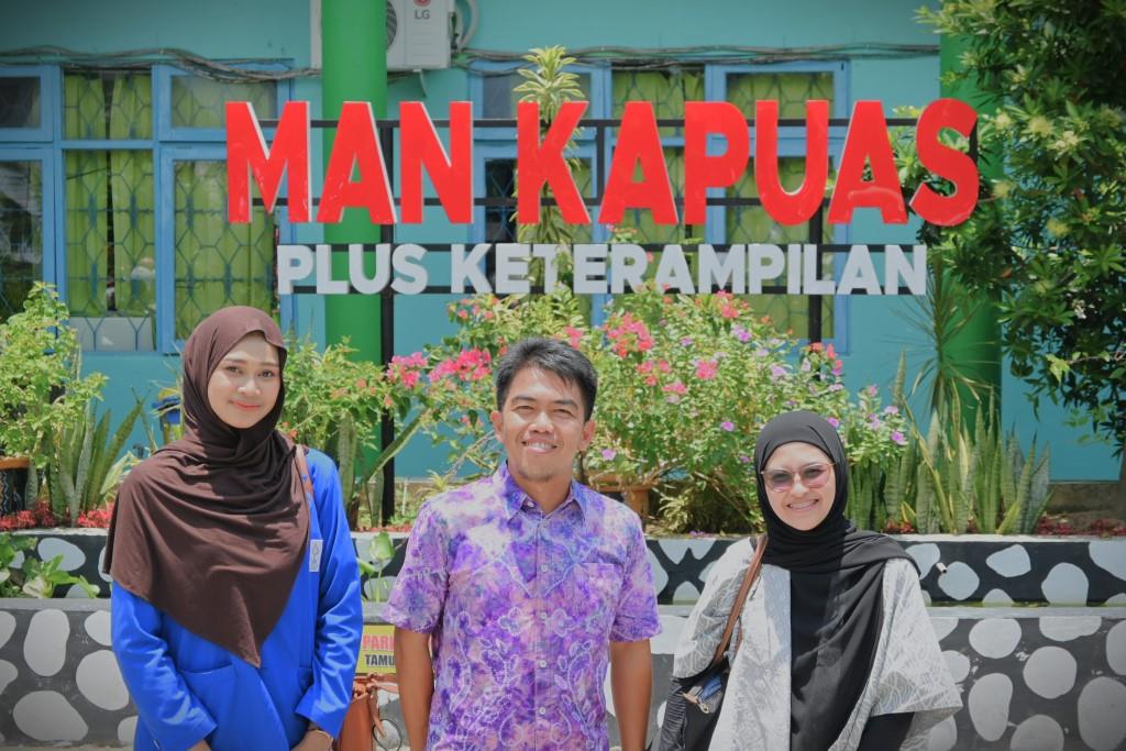 Tim Promosi PMB UIN Antasari saat berada di MAN Kapuas (Foto:Humas)