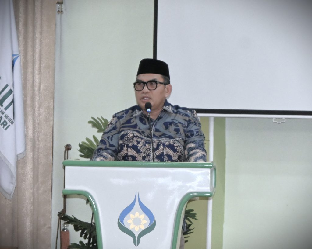 Dr. H. Zainal Ilmi, M.Pd.I. saat memberikan sambutan (Foto:Humas/Jamal Ripani)