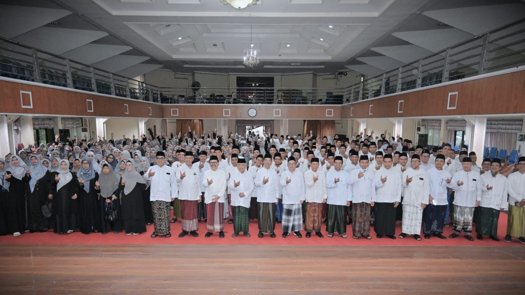 Foto bersama usai apel (Foto:Humas/Jamal Ripani)