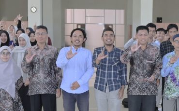 Foto bersama usai pembukaan (Foto Humas Jamal Ripani) - untuk thumbnail