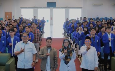 Foto bersama usai pembukaan sesi 2 (Foto:Humas/Haitami)