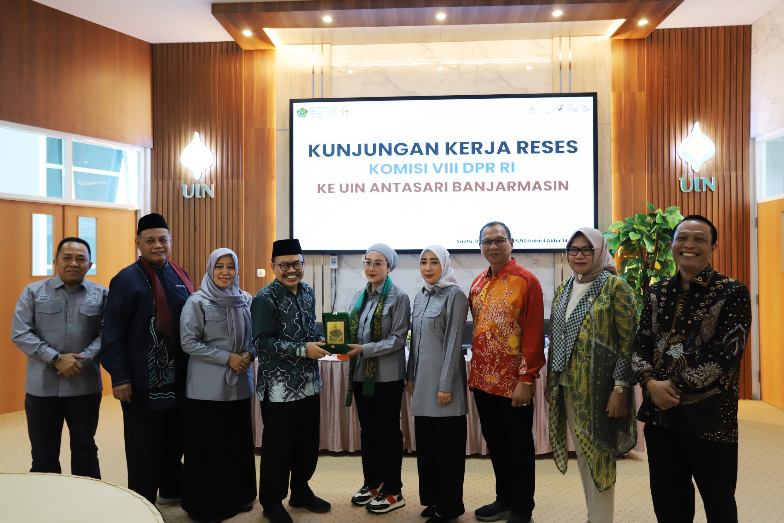 Kunjungan Kerja Reses Komisi VIII ke UIN Antasari Banjarmasin, Hj. Selly Andriany Gantina: Terima Kasih atas Kesediaan dan Dukungan Menjalankan Tugas dan Bersinergi