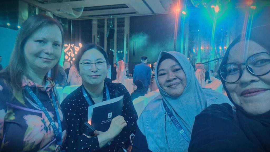 Kebersamaan para peserta dari berbagai negara.