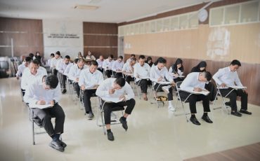 Para PPPK Tahap II 2024 UIN Antasari saat mengikuti tes (Foto:Humas/Jamal Ripani)