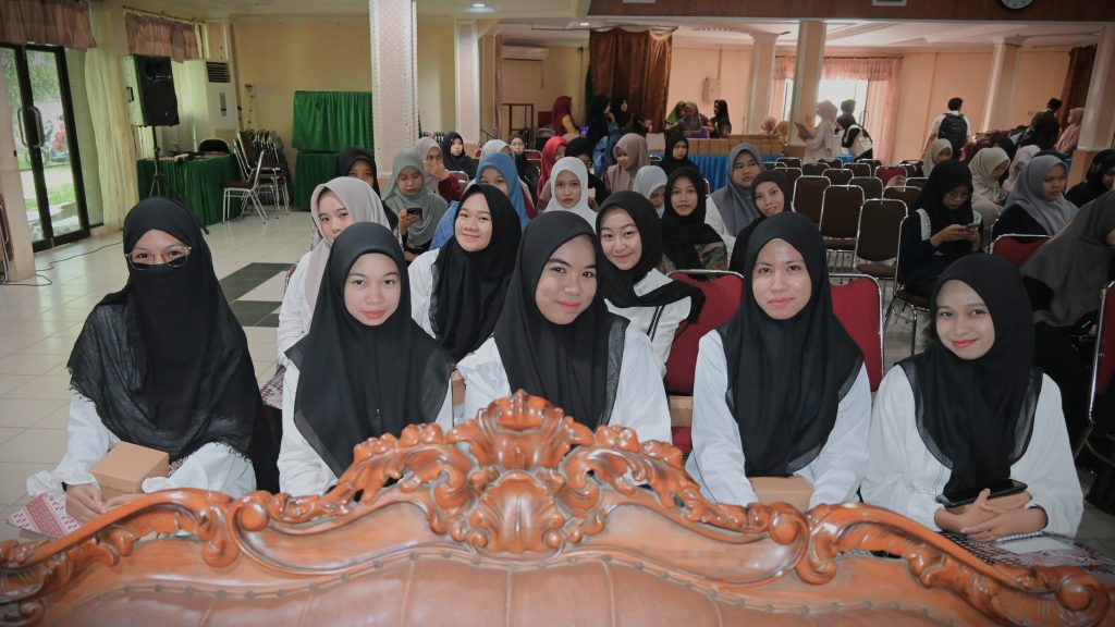 Para peserta saat bersiap mengikuti bimtek (Foto:Humas/Jamal Ripani)