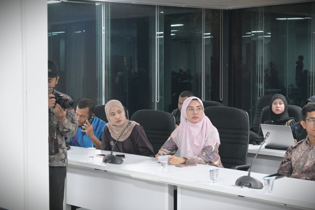 Para peserta saat mengikuti Rakornas (Foto:Humas)