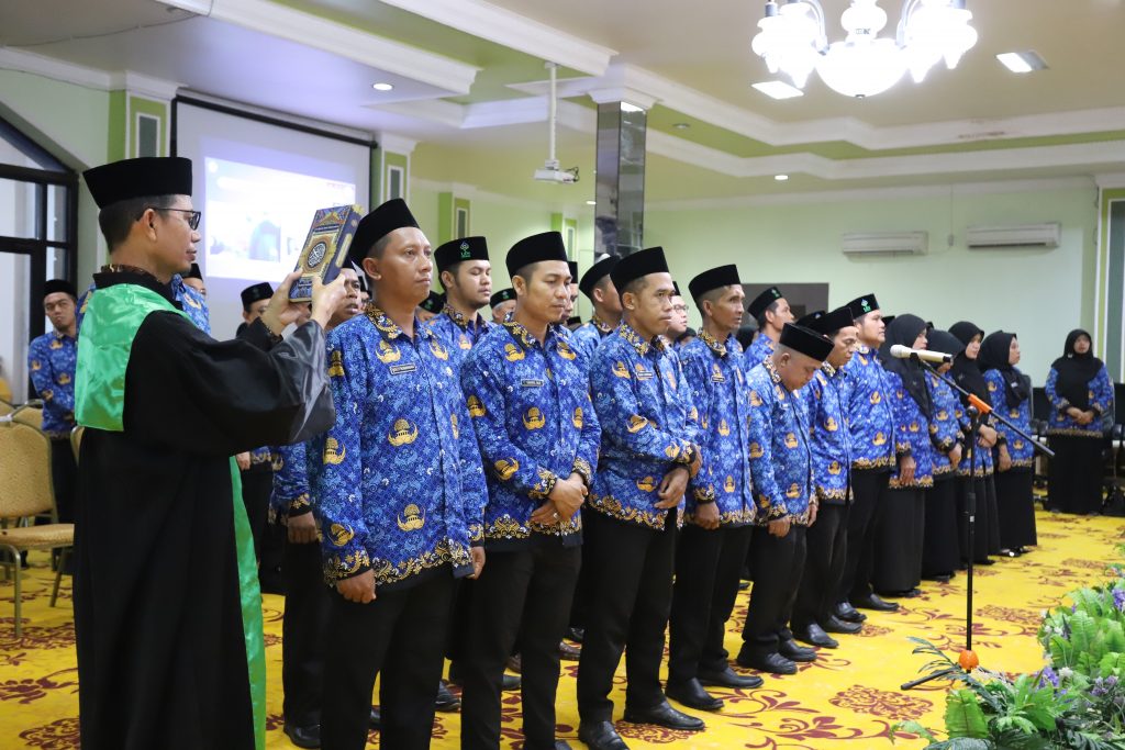 Proses pengambilan sumpah (Foto:Humas/Haitami)