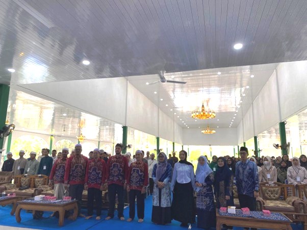 Suasana Saat Berlangsung Diklat Standardisasi Guru Al Quran Metode Tilawati Level I di Pendopo Serambi Madinah (Foto: Tim Divisi GTK Madrasah FTK UIN Antasari Banjarmasin)