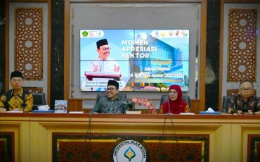 Suasana pembukaan Momen Apresiasi Rektor (Foto:Humas/Jamal Ripani)