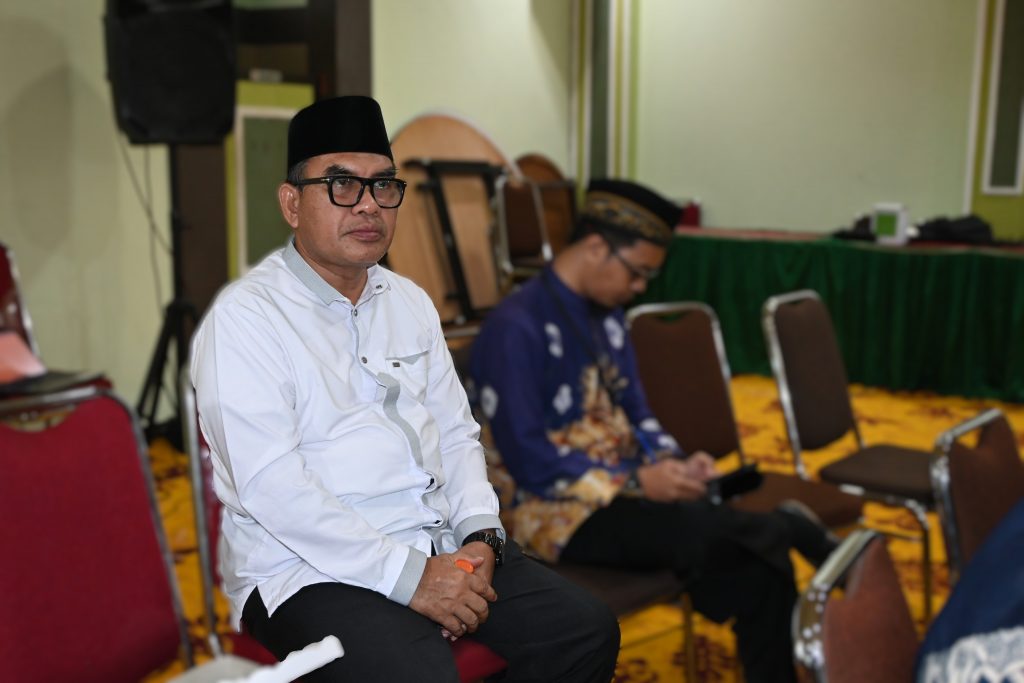 Dr. H. Zainal Ilmi, M.Pd. saat mengikuti acara (Foto:Humas/Jamal Ripani)
