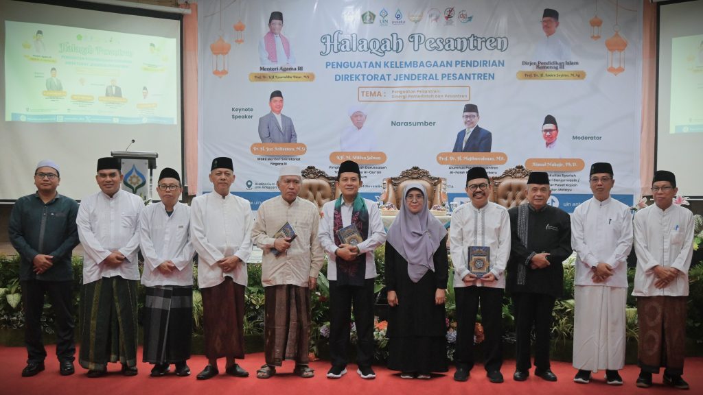Foto bersama usai pembukaan (Foto:Humas/Jamal Ripani)