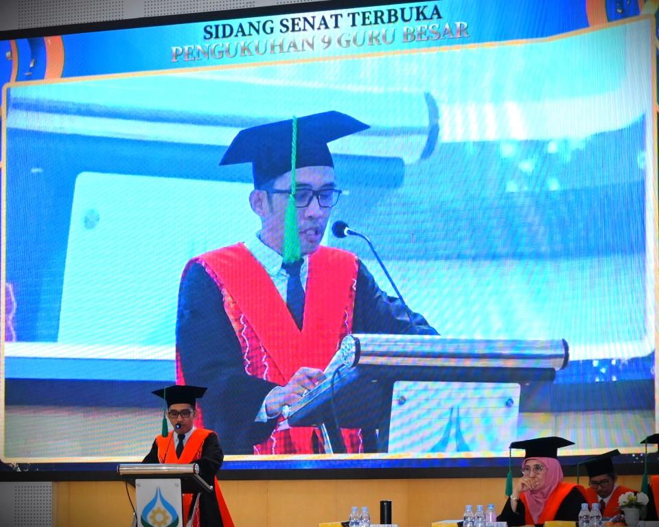 Prof Juhai Orasi Ilmiah