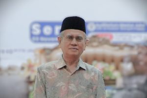 Prof. Dr. H. Syaifuddin Sabda, M.Ag. (Guru Besar FTK UIN Antasari), Foto diambil saat seminar 3 November 2025 (Foto:Humas) Prof. Dr. H. Syaifuddin Sabda, M.Ag. (Guru Besar FTK UIN Antasari), Foto diambil saat seminar 3 November 2025 (Foto:Humas)