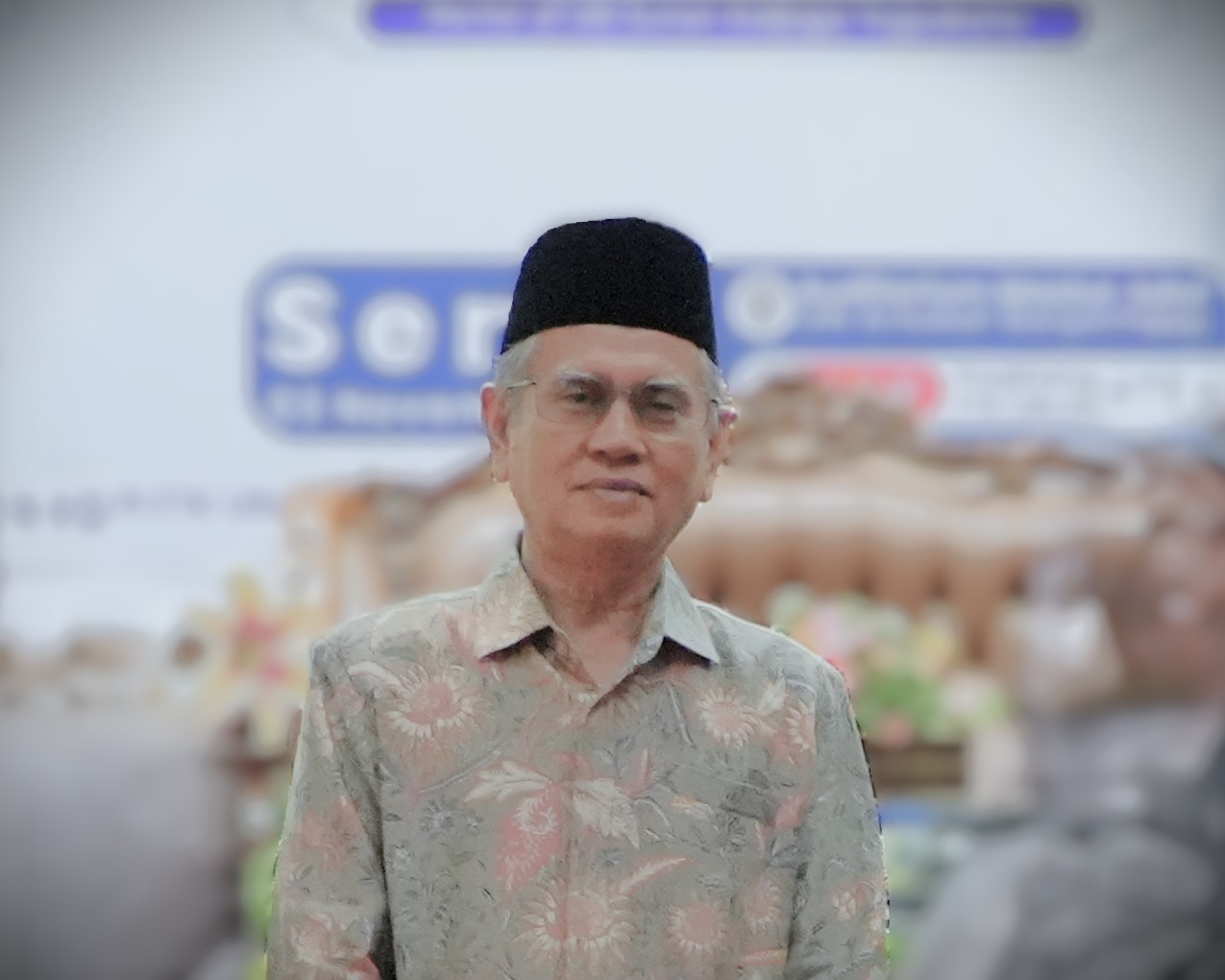 Prof. Dr. H. Syaifuddin Sabda, M.Ag. (Guru Besar FTK UIN Antasari), Foto diambil saat seminar 3 November 2025 (Foto:Humas)