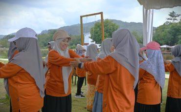 Suasana kebersamaan saat kegiatan mancakrida (Foto:Humas/Jamal Ripani)