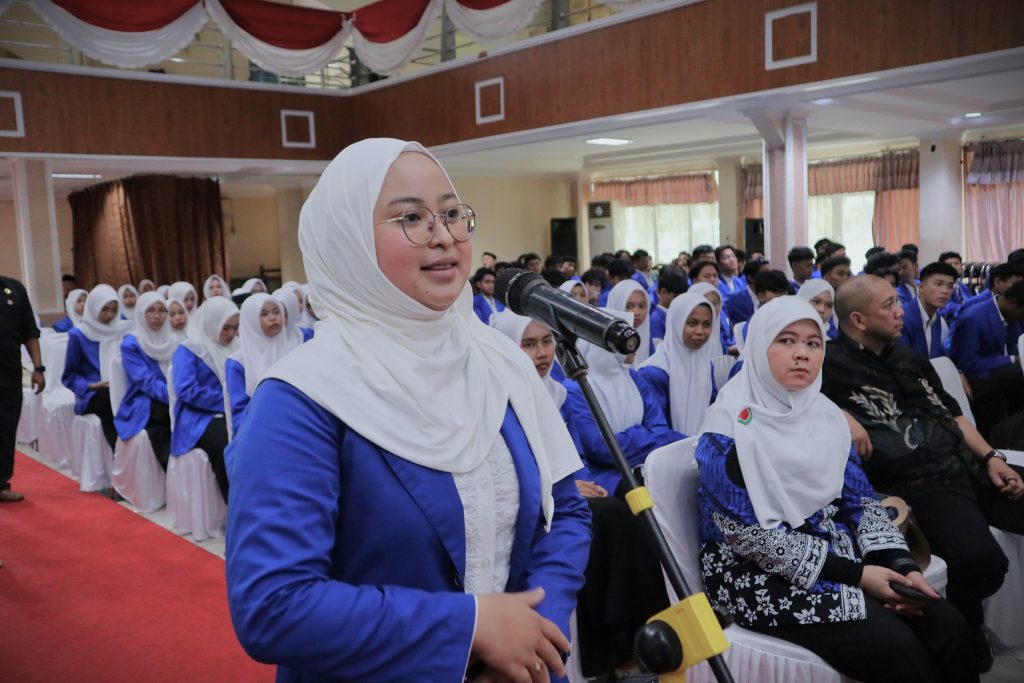 Para peserta saat antusias berdialog (Foto:Humas/Rudy Hr)