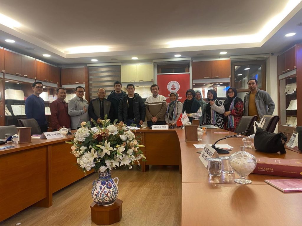 Pertemuan dengan Hasby Sen, perwakilan Hamidiye Foundation, dan Prof. Dr. M. Khusna Amal, S.Ag., M.Si.