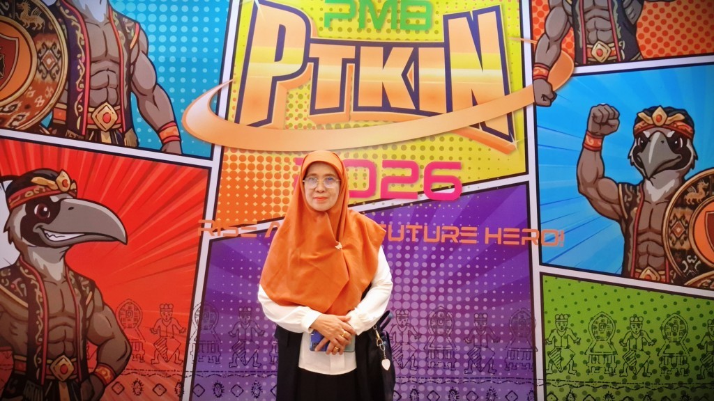 Rektor Prof. Dr. Hj. Nida Mufidah, M.Pd. saat hadir di peluncuran PMB PTKIN 2026.