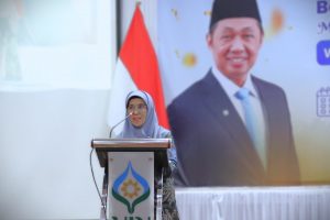 Rektor UIN Antasari Prof. Dr. Hj. Nida Mufidah, M.Pd. saat memberikan sambutan (Foto:Humas/Baiti Rahmi)