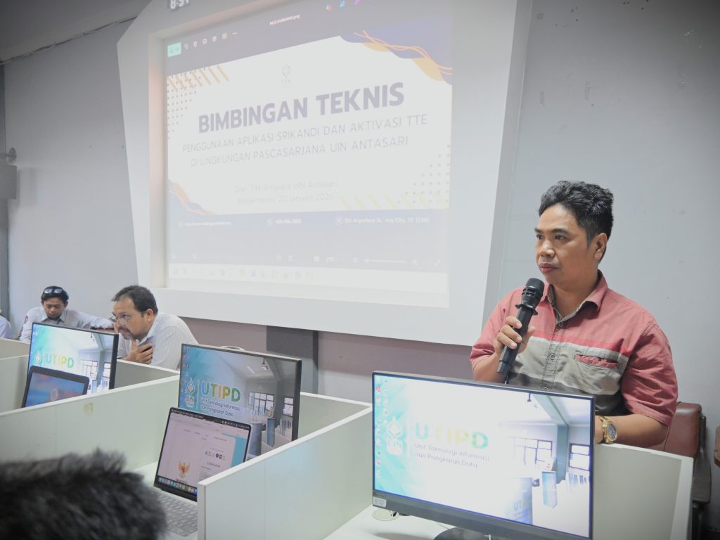 Dr. Wahyuddin, M.Pd.I. saat membuka acara (Foto:Humas/Jamal Ripani)