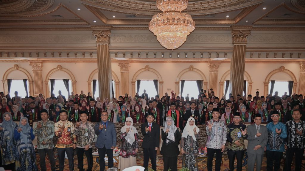 Foto bersama usai acara (Foto:Humas/Jamal Ripani)