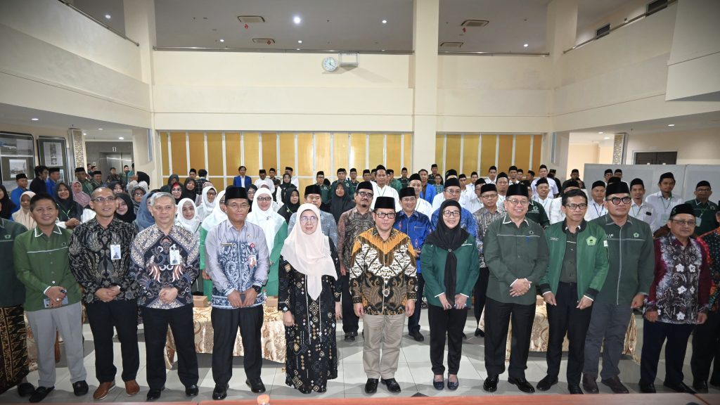 Foto bersama usai pembukaan (Foto:Humas/Jamal Ripani)