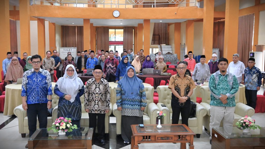 Foto bersama usai pembukaan (Foto:Humas/Jamal Ripani)