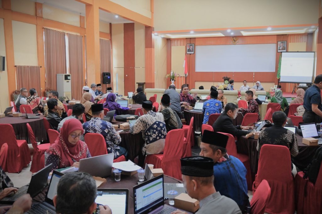 Suasana penilaian (Foto:Humas/Jamal Ripani)