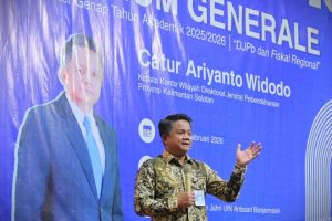 Catur Ariyanto Widodo, S.E., M.Int.Dev.Ec. saat menjadi narasumber (Foto:Humas/Jamal Ripani)