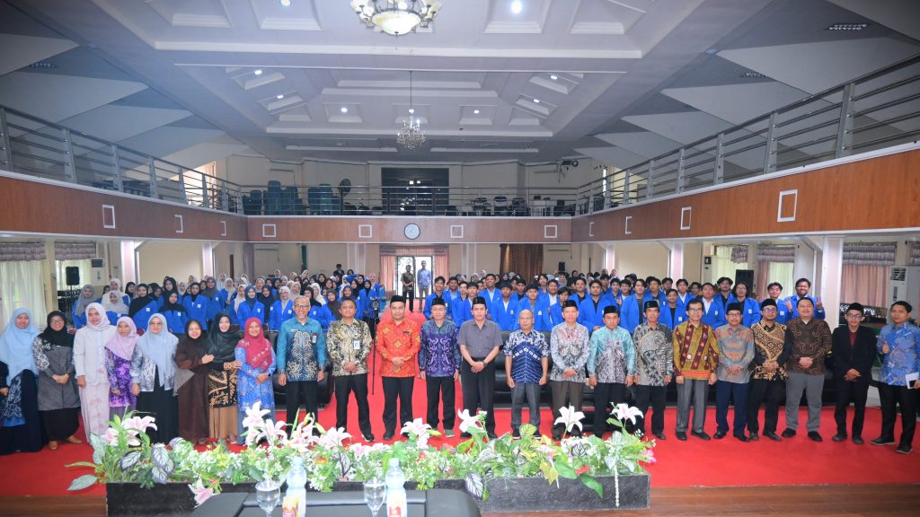 Foto bersama usai pembukaan (Foto:Humas/Jamal Ripani)