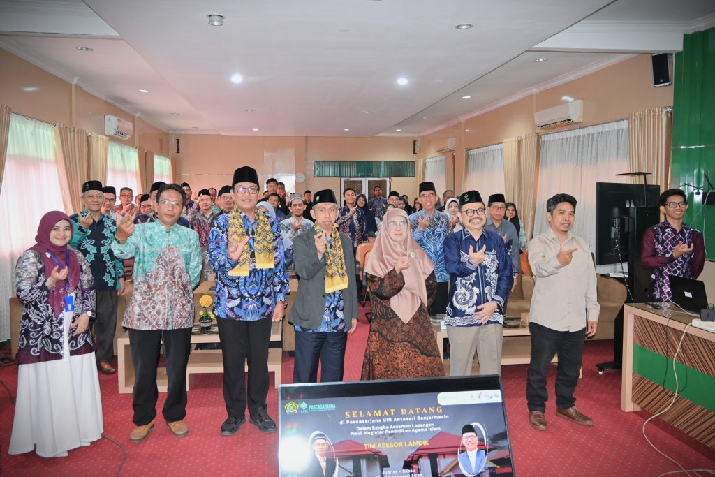 Foto bersama usai pembukaan (Foto:Humas/Jamal Ripani)