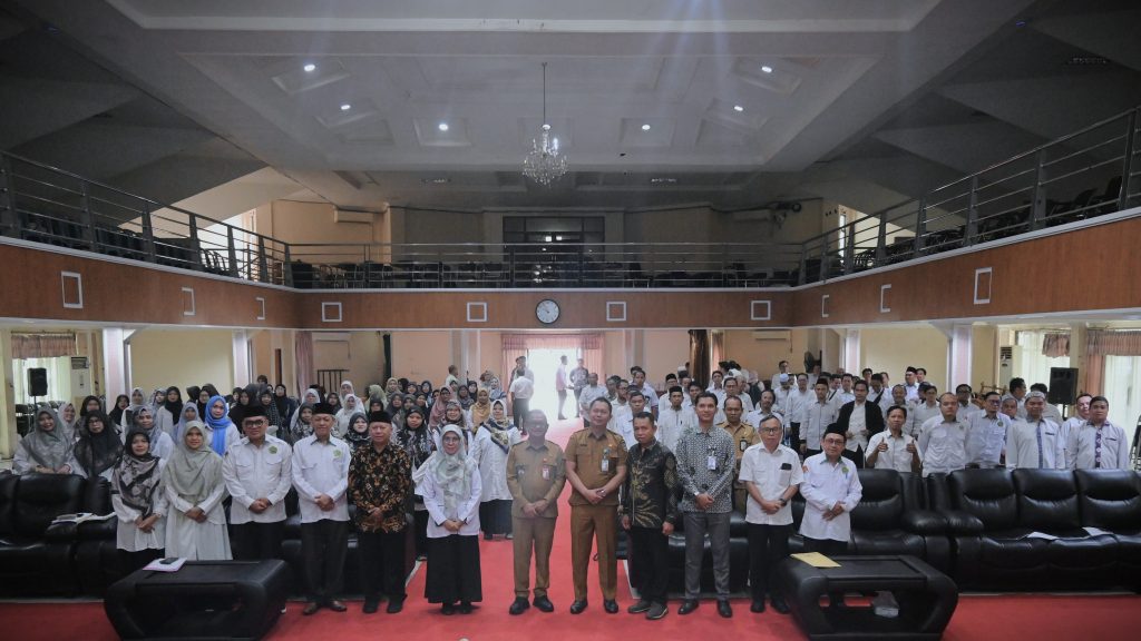 Foto bersama usai pembukaan (Foto:Humas/Jamal Ripani)