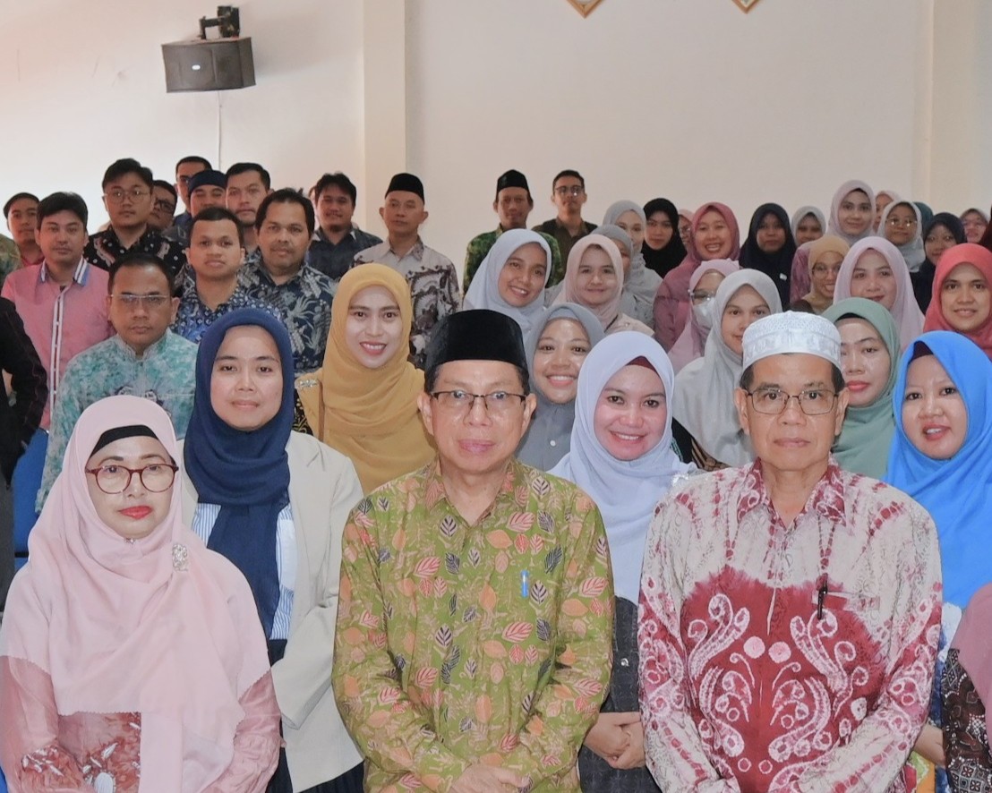 Foto bersama usai pembukaan (Foto Humas Jamal Ripani) - Copy