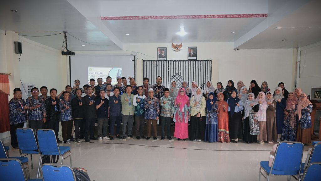 Foto bersama usai penutupan (Foto:Humas/Jamal Ripani)