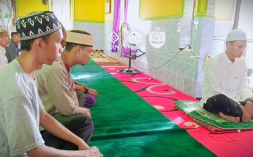 Kegiatan mahasiswa KKN UIN Antasari di Desa Tandilang (Foto:Tim KKN Ramadan 2026)