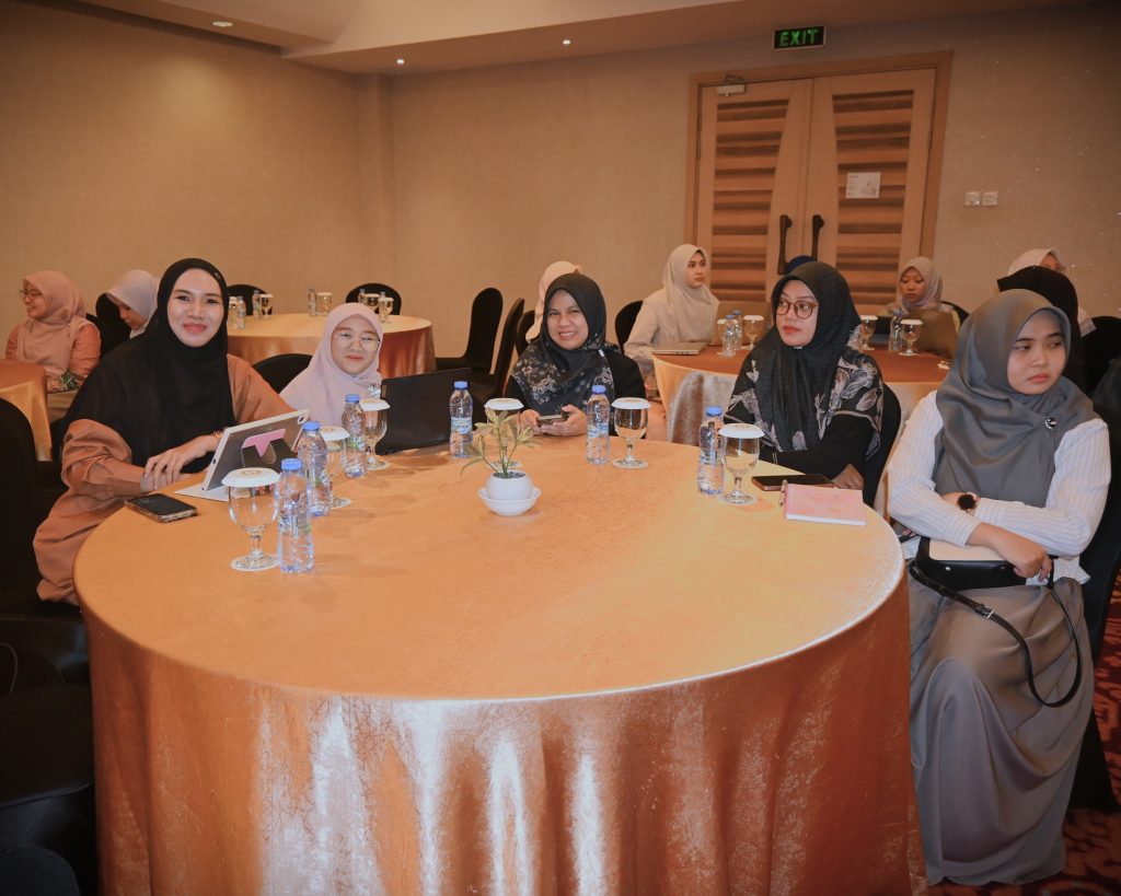 Para peserta saat mengikuti acara (Foto:Humas/Jamal Ripani)