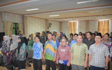 Para peserta saat mengikuti pembukaan acara (Foto:Humas/Jamal Ripani)