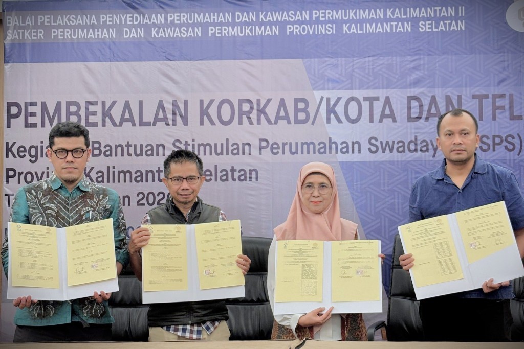 Foto bersama usai penandatanganan MoU (Foto:Tim Pusat Kerja Sama dan Hubungan Internasional)