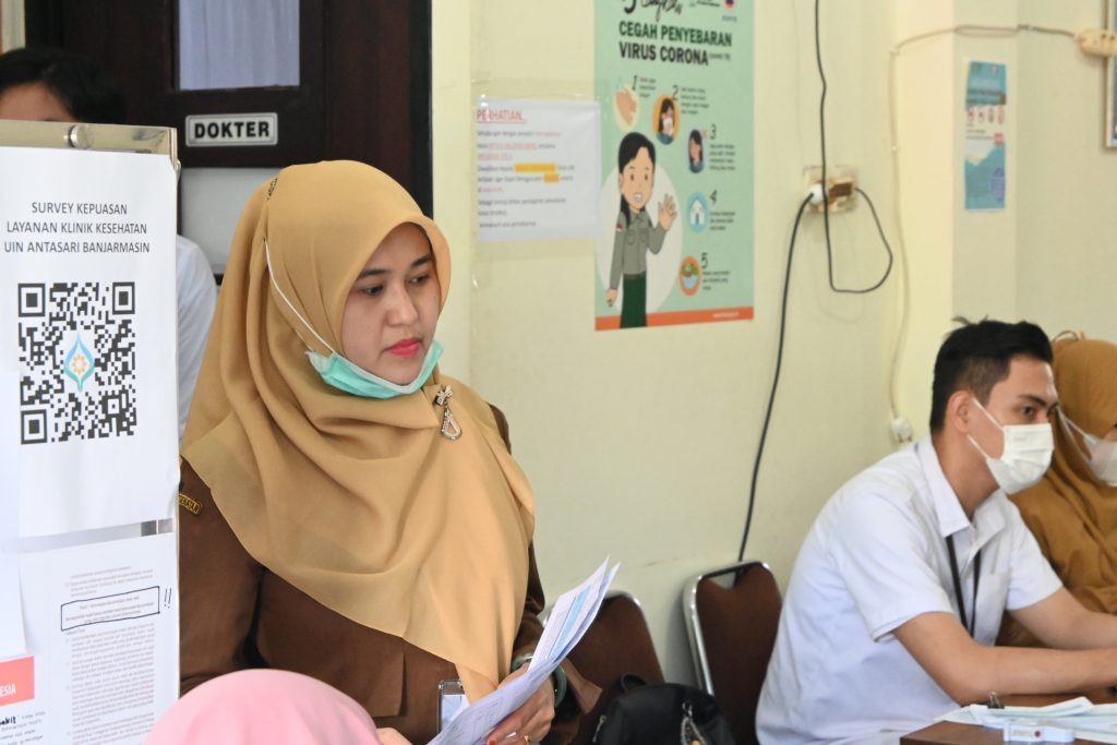 Petugas Puskesmas Gadang Hanyar saat bersiap memberikan pelayanan terbaik (Foto:Humas)