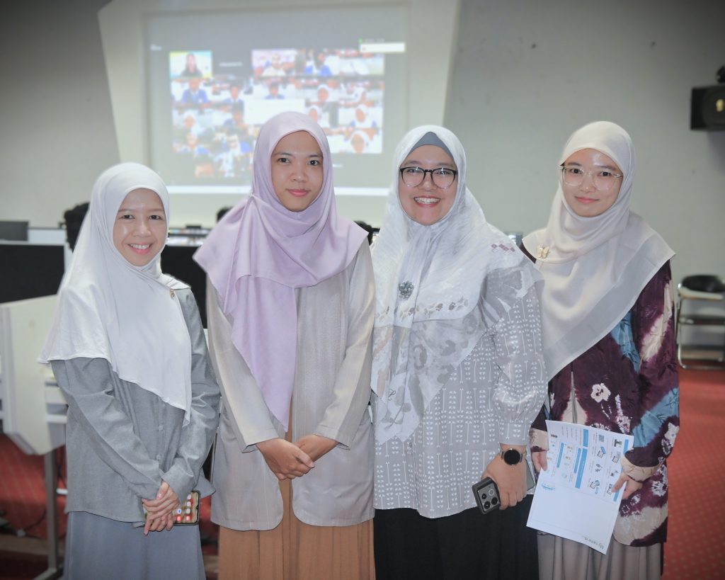 Tim S-2 PBI saat membantu kelancaran acara (Foto:Humas/Jamal Ripani)