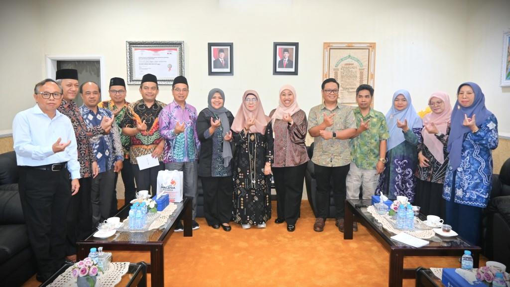 Foto bersama usai audiensi (Foto:Humas/Jamal Ripani)