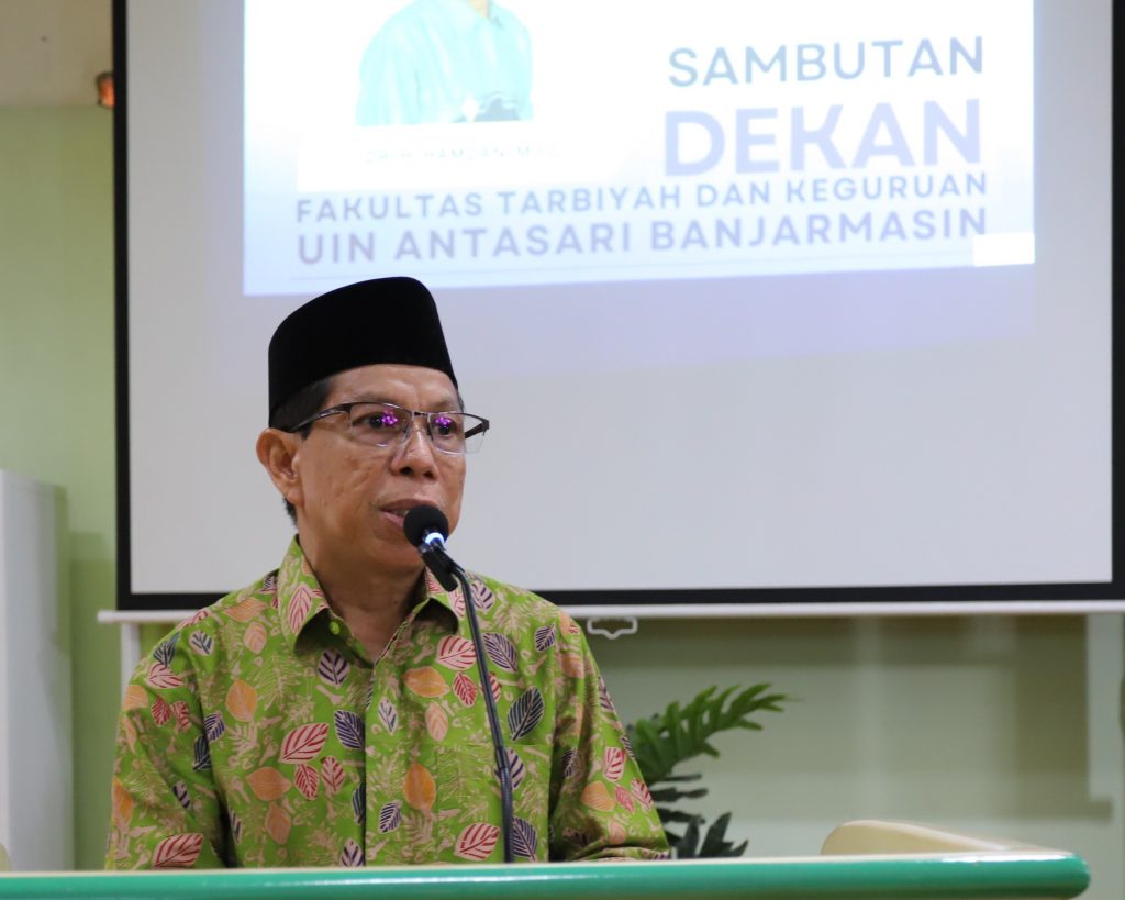 Dr. H. Hamdan, M.Pd. saat memberikan sambutan (Foto:Humas/Haitami)