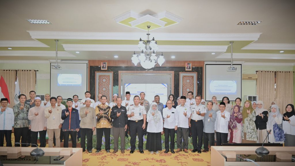 Foto bersama usai acara (Foto:Humas/Jamal Ripani)