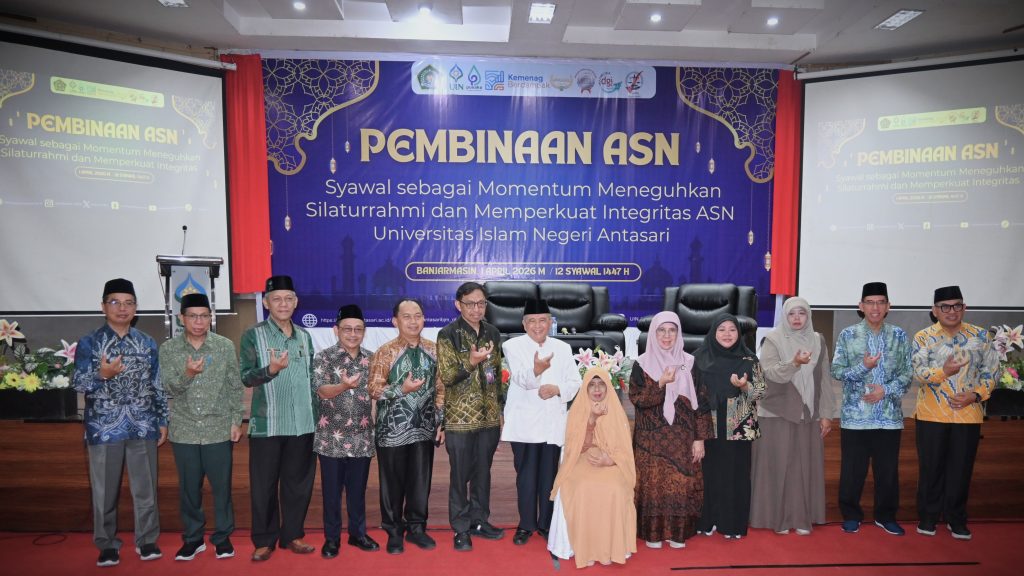 Foto bersama usai acara (Foto:Humas/Jamal Ripani)