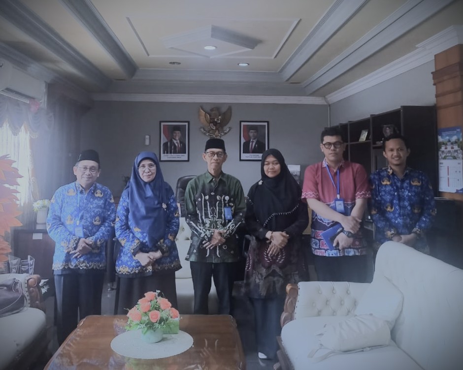 Foto bersama usai audiensi.