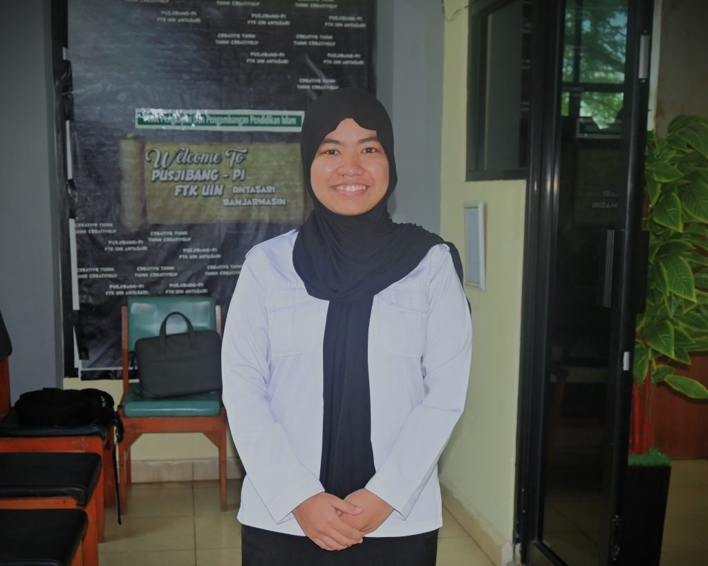 Nur Amirah Salsabila usai diwawancarai (Foto:Humas/Jamal Ripani)