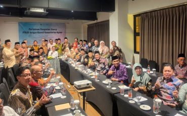 Rektor UIN Antasari saat hadir di Forum Rektor PTKIN bulan April 2026 (Foto:Humas Kemenag)