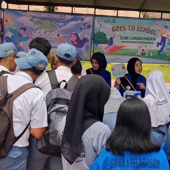 Stan UIN Antasari saat ramai dikunjungi siswa.