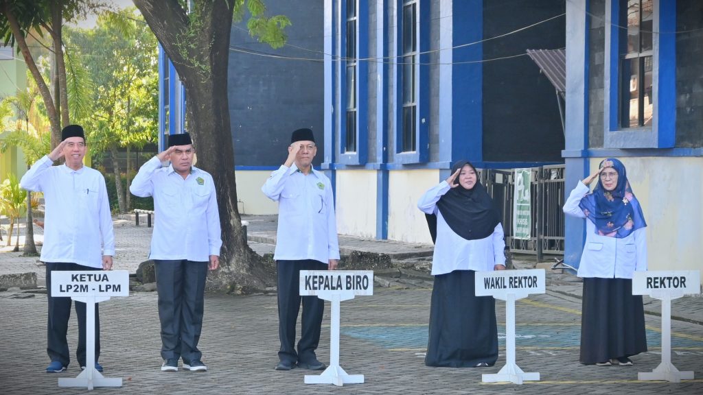 Barisan jajaran pimpinan saat mengikuti apel (Foto:Humas/Jamal Ripani)